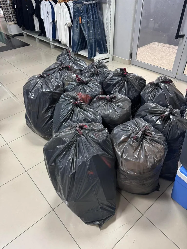 Plus de 400 articles textiles forgés en Gjilan