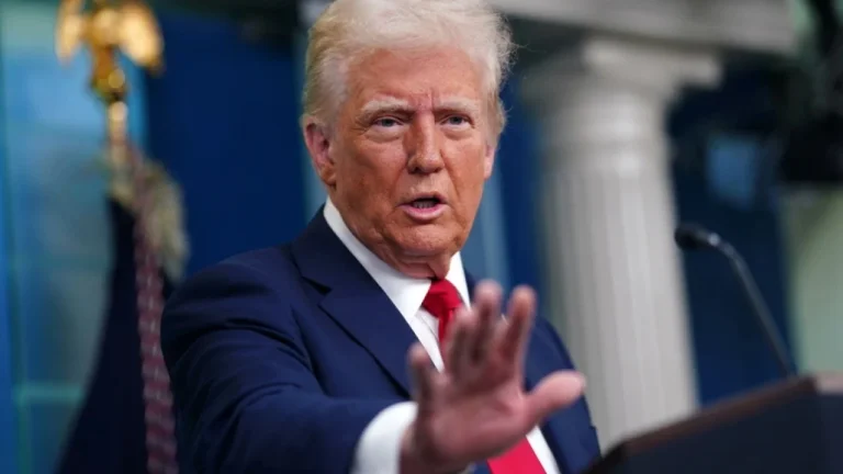 Trump vazhdon politikën e Biden – sanksionet anti-ruse i zgjat edhe për një vit