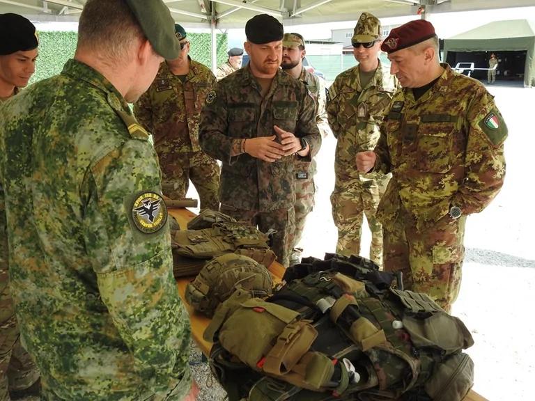 Bardoni visits KFOR Intelligence Battalion