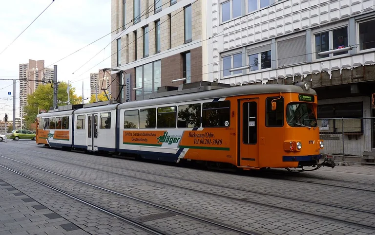 Germany: 13-year-old focus on phone hit by tram