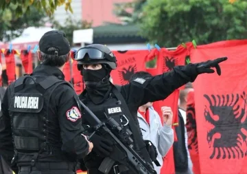 Albanische Polizei “akquire” Tirana, Maßnahmen, die am Vorabend des Albanien-Spiels enthüllt wurden
