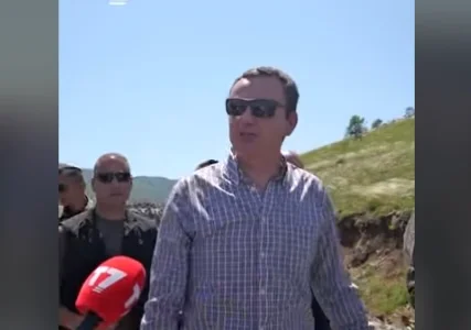 A Kurt viene chiesto se darà a Limaj la carica di parlamentare capo: Abbiamo dato la nostra proposta.