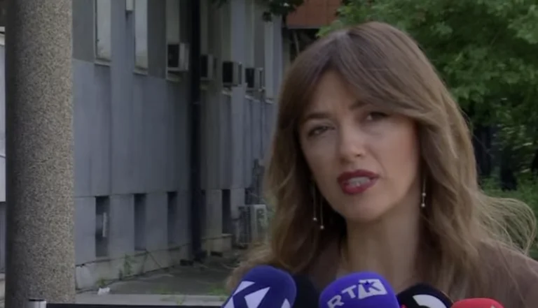 Haxhi è gravemente vittima: ho avuto attacchi sessuali.