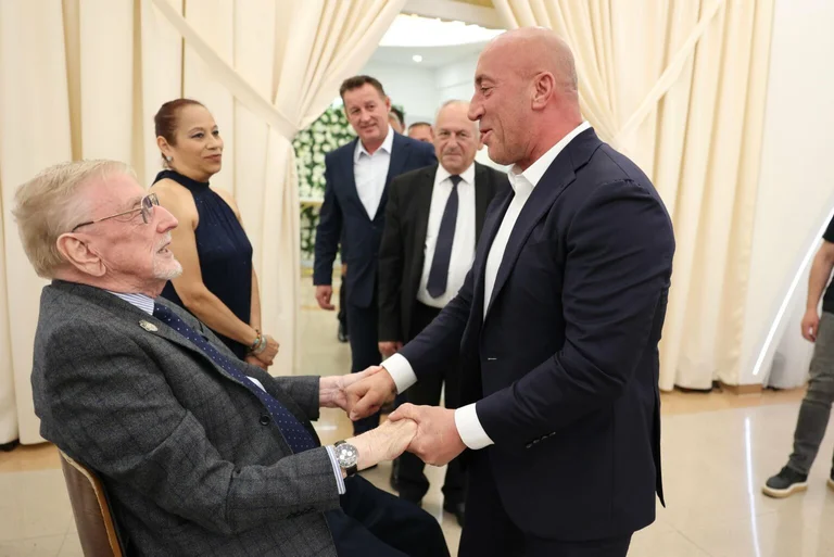 Haradinaj: Buon compleanno, il nostro grande amico, William Walker