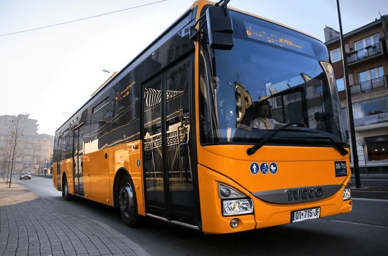 Ces lignes de bus urbains détournent la circulation en raison de deux rues de la capitale