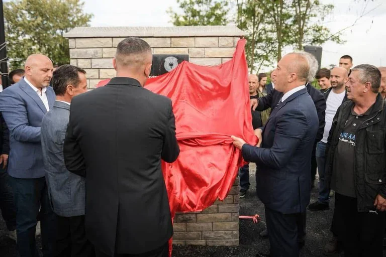 Haradinaj: 29. Mai 1998, KLA tapfere brechen die Bemühungen der serbischen Streitkräfte, die Baran Lug Gegend zu durchdringen