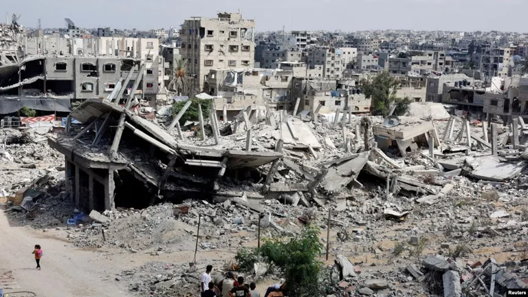 Seguono attacchi israeliani, decine di persone uccise a Gaza