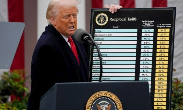 Le tribunal américain bloque les tarifs imposés par Trump: Le président a dépassé son autorité