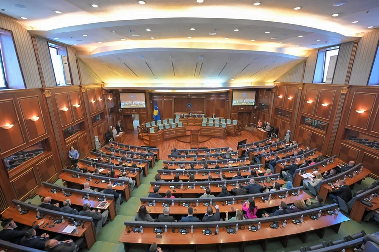 La UE busca la formación urgente del gobierno, embajadores critican el bloqueo