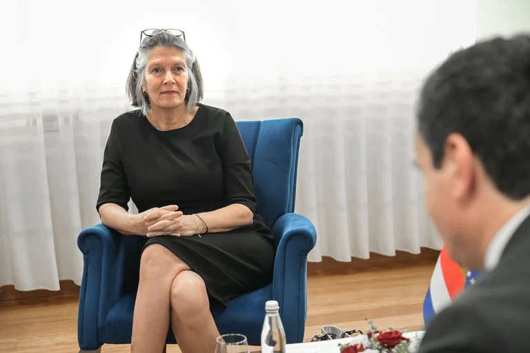 Niederländische Botschafter fordert neue Kosovo-Institutionen auf