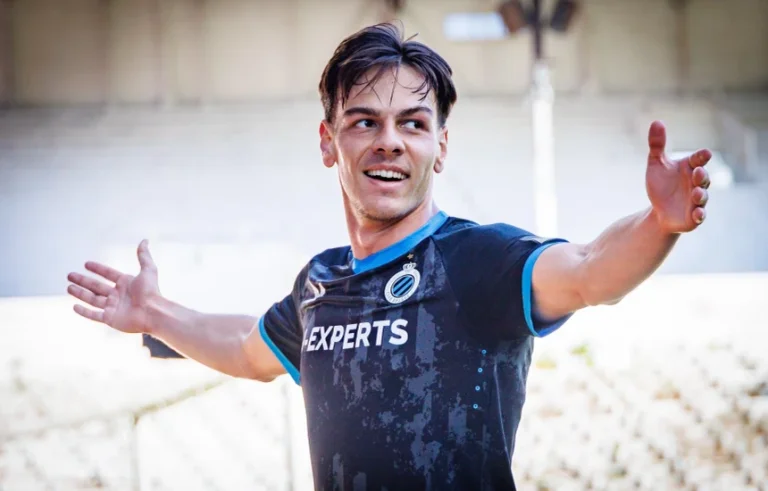 <x0) Ardon Jashar si sta rapidamente trasformando in una grande stella di calcio europea
