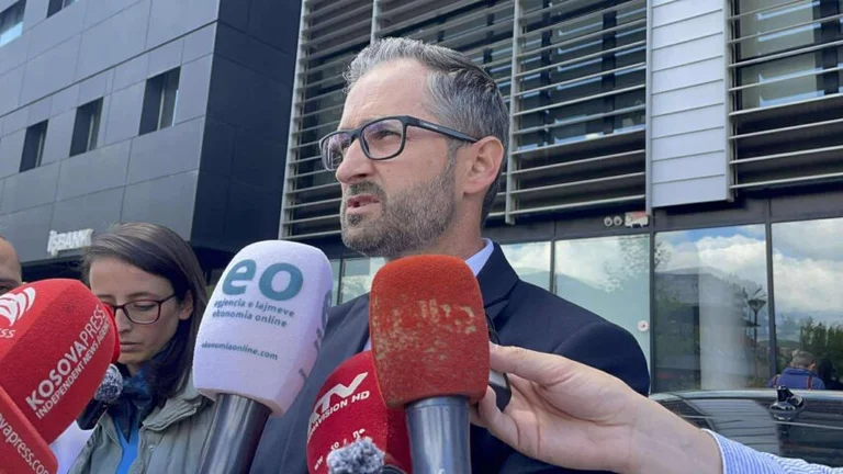 Il Procuratore dà dettagli circa il raid sul Ministero Peci: Cura della pianta per la lavorazione dei rifiuti animali