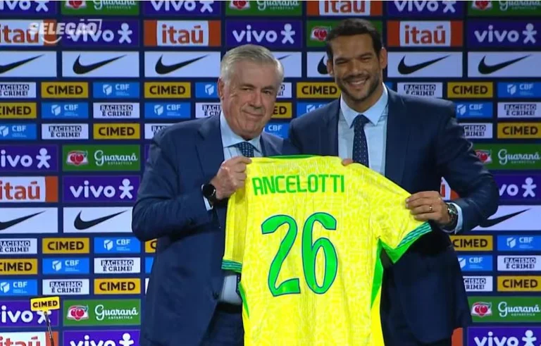 Anceplott est représenté comme le nouveau coach du Brésil