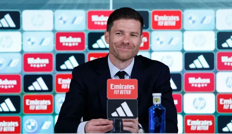 Alonso to the media: I'm not coming to Madrid with demands, but willing to work.