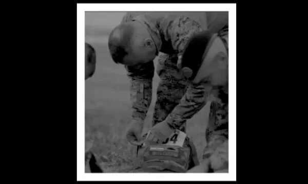 Les soldats de la KFOR terminent la marche de “Norvegeze Leg” sur Bondshell