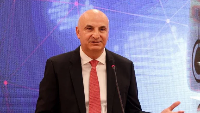 Jakaliu: Merz chiede una rapida formazione del governo, un forte messaggio per il Kosovo