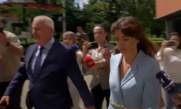 Haxhiu: Estamos aquí para construir la Asamblea de Kosovo