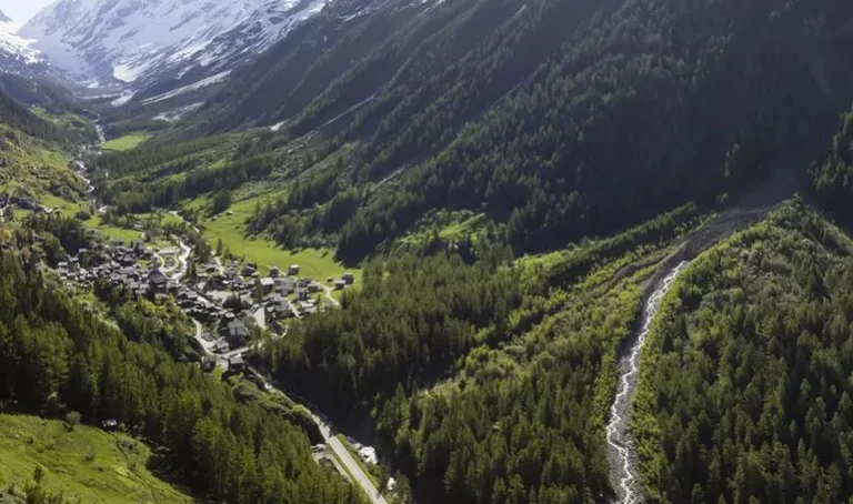 Le Mali risque de s'effondrer sur le village de Mivveran