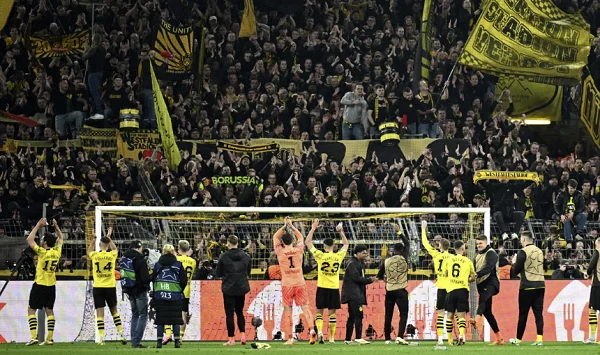 Borussia Dortmund Coach-Mitarbeiter gewinnen einen 1m-euro-Bonus für die Qualifikation in der Champions League