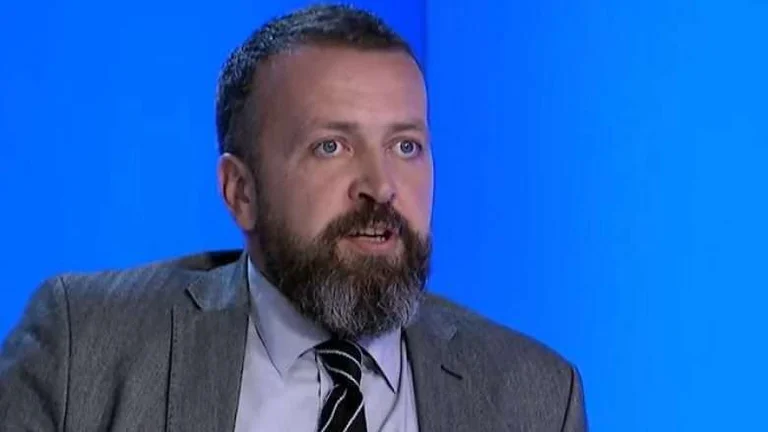 Star Hoxha heats: To insult VV intelligence, take it, what a Dimal Basha