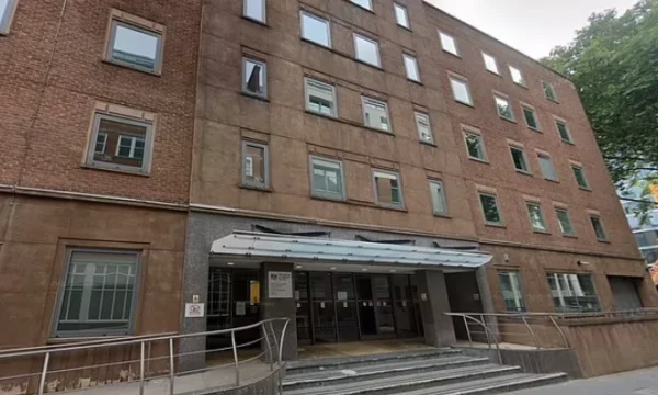 Albanian vaccine: Applying himself for asylum in Britain as a homosexual, Court finds out he is married to a wife