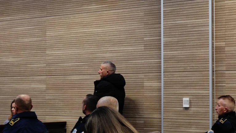 Chaslav Joliq, charged with war crimes in Istog, is silently defended