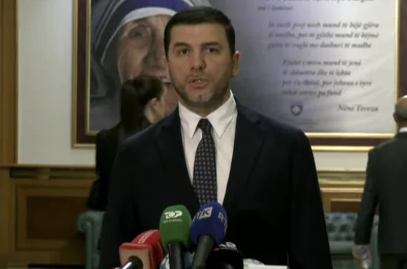 Krasniqi: VV ne souhaite pas débloquer la situation, exhortant Kurt à changer de candidat