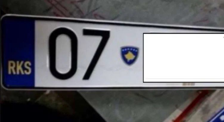 The woman from Gjakova reports that she was robbed of the plates, resulting in false confession.