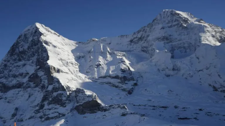 Alcuni combattimenti da valanghe nelle Alpi svizzere