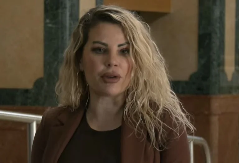 Hull: Mon attitude diffère, nous attendons que les partis albanais prennent des dispositions