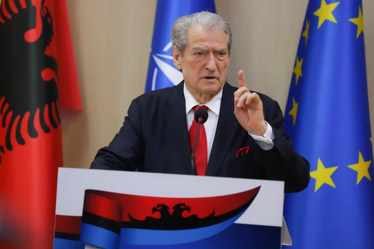 DP protest on summit day in Tirana, Berisha: Rama's future, hosted the EU as election leaders
