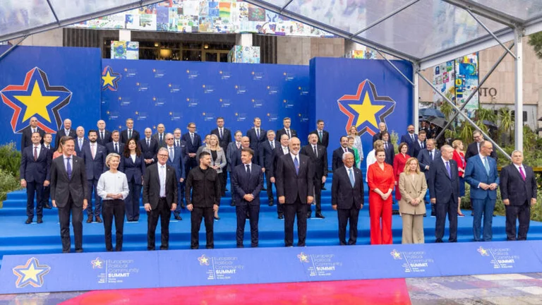 Sommet du KEP à Tirana, Reuters : L'Albanie, petite et aspirante, accueille un sommet européen géant