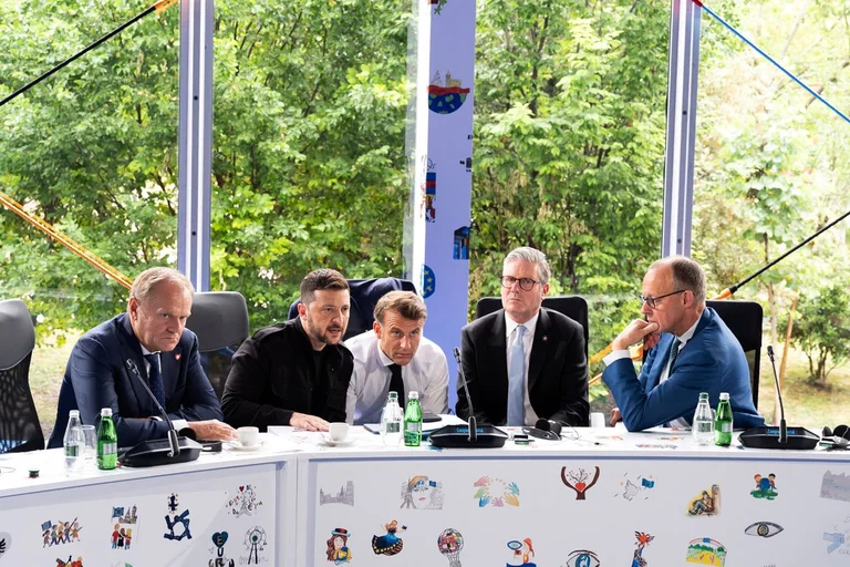 Zelensky dopo la conversazione con Trump: Ucraina Pronto per la pace