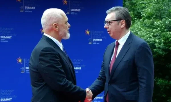 Vuciq ignoriert, ob er mit Präsident Osmani treffen wird: In Tirana ist es schön