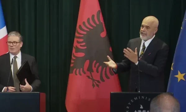 Rama nach dem Treffen mit Starmer: Wir sind loyal zu Italien, wir treffen Einwanderervereinbarungen mit anderen Ländern