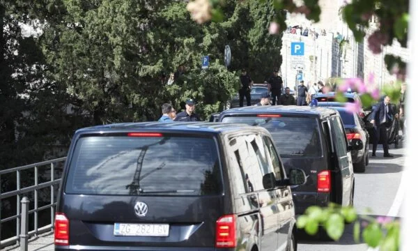 Albanisch in Kroatien sucht ein Mädchen für Monate, verhaftet in Dubrovnik