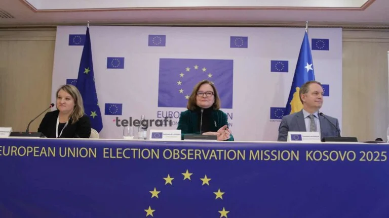 Mission de surveillance de l'UE: La chute de la page de la CCE affectée par la mise en danger de la confiance du public