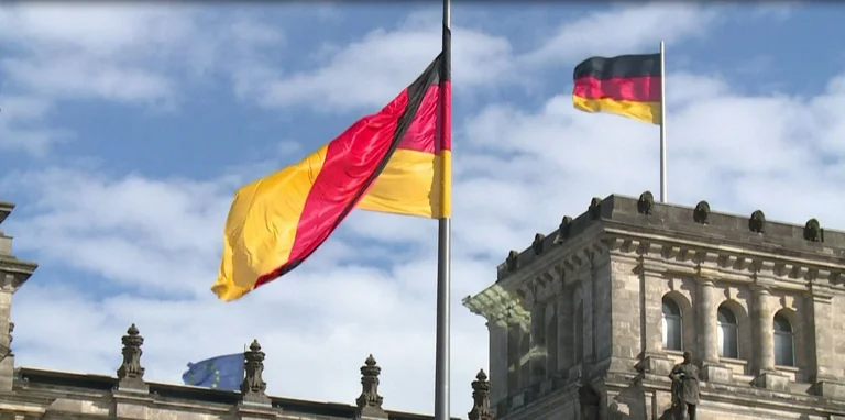 La fermeture des structures parallèles, l'ambassade d'Allemagne : les actions qui accroissent les tensions ne contribuent pas à lever les mesures