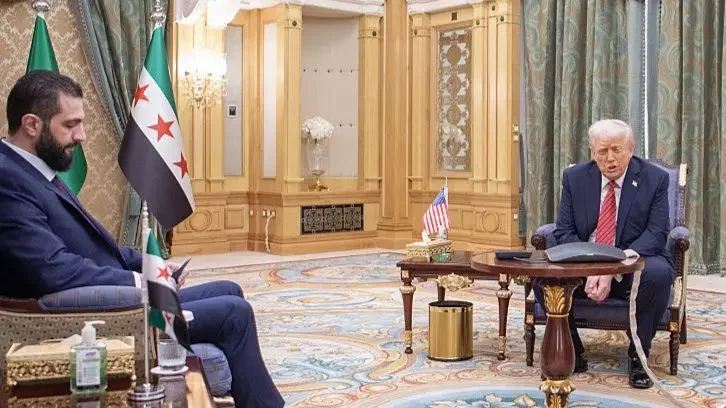 Gli ordini “5 -- ” Trump ha dato al presidente ad interim della Siria