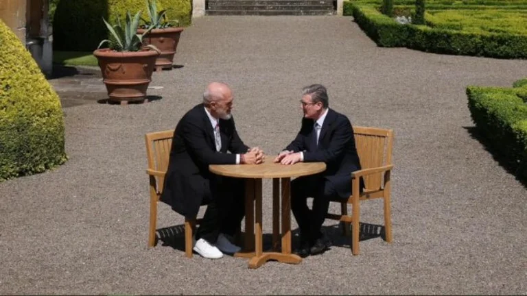Este es el acuerdo que se firmará entre Rama y el Primer Ministro británico Starmer mañana en Tirana