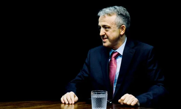 Hamiti: Con il governo di Kurti, il Kosovo è lontano dai processi di integrazione