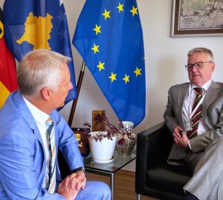 Rohde incontra il nuovo capo O SBE in Kosovo: la Germania sostiene pienamente il mandato vitale SEU in Kosovo