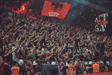“Deception hat den Namen: FSHF”, Red und Black Typhos reagieren nach der Verteilung der Tickets nach Albanien Spiel Serbien