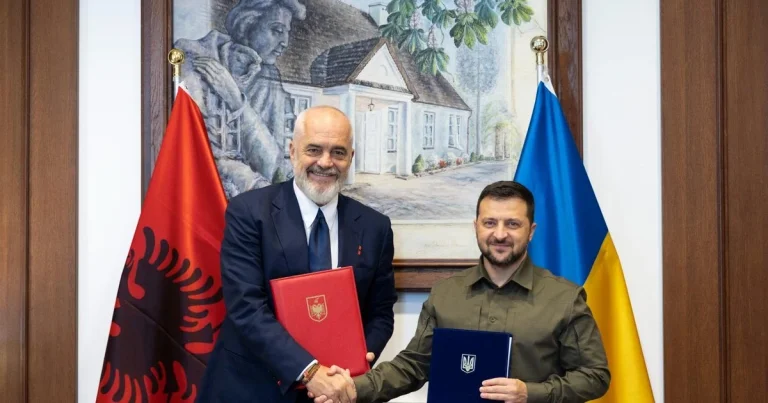 Zelensky si congratula con Rama per aver vinto l'elezione: Apprezzamento per la pace in Ucraina