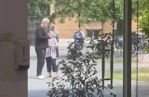 Rama va al quartier generale SP, rifiuta di commentare il risultato: Finiscilo una volta...