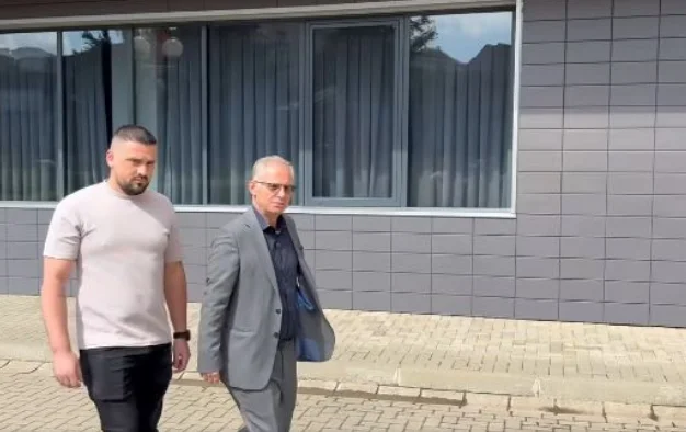 No muestra si LVVV irá a la reunión de Osmani