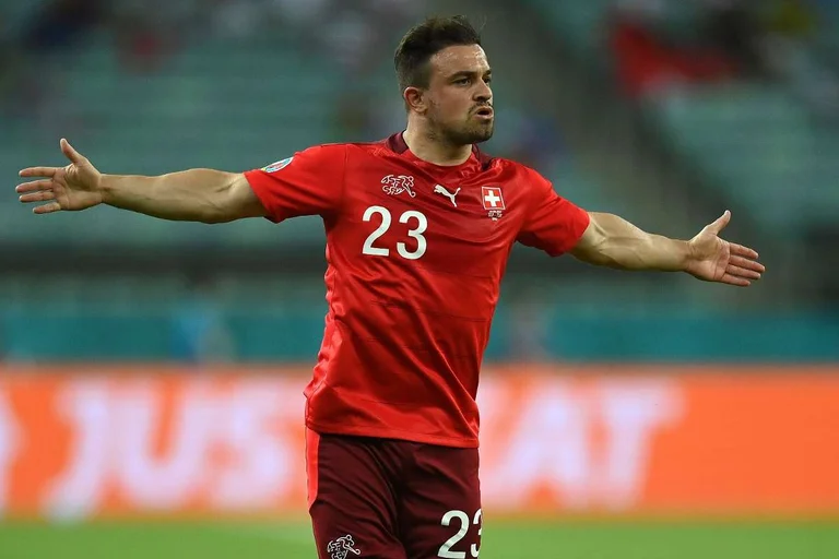Medios suizos: Cómo Gerdan Shaqiri se convirtió en <x0 títuloBasel Mesia correspondióx1⁄4 después de la decepción europea