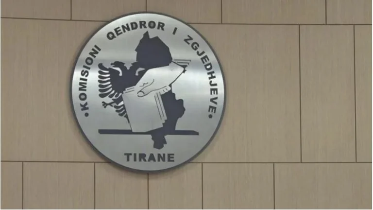 CEC rilascia cifre, come è stato il primo turno di votanti ora in Albania