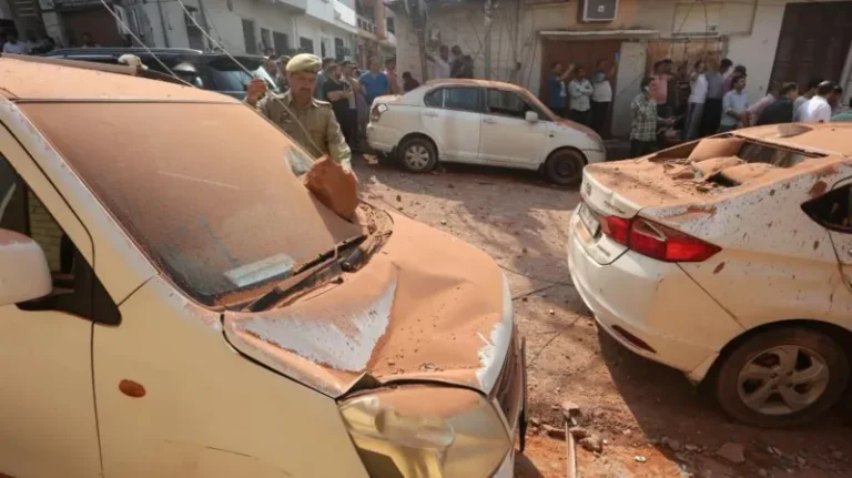 Indien, Pakistan beschuldigen sich gegenseitig der Verletzung des Waffenstillstandsabkommens
