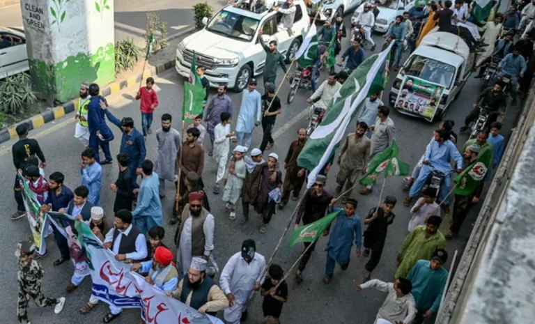 Le Pakistan confirme la contre-attaque lancée contre l'Inde